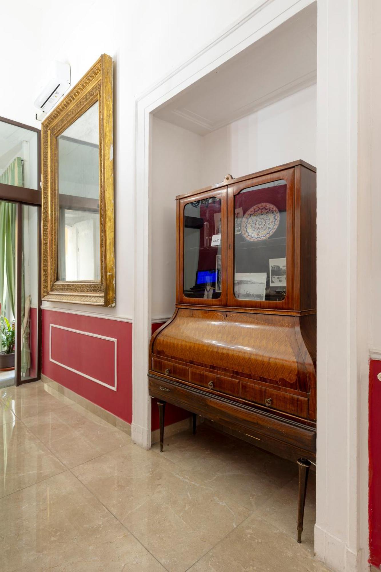 Napolit'amo Principe 3* Neapel
